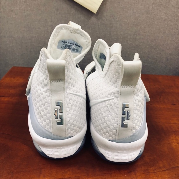 Lebron 14 - Picture 3 of 3